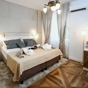 4* Гостевой дом Garden Luxury