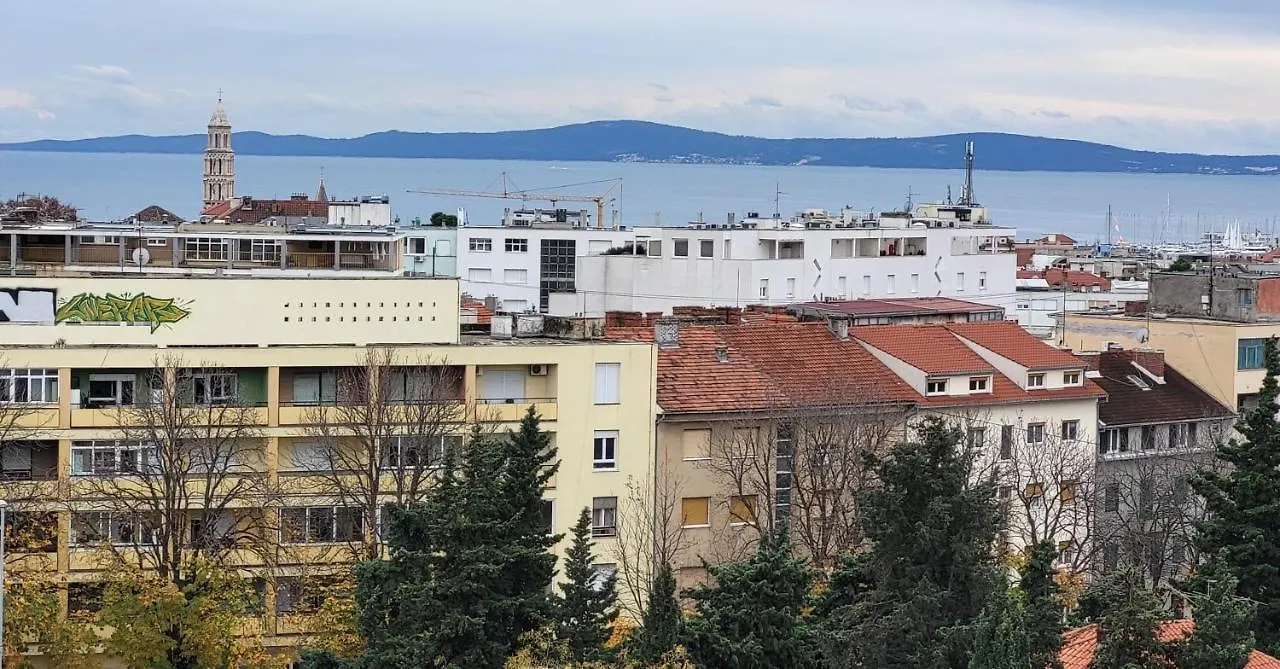 Apartman Ana Apartment Split